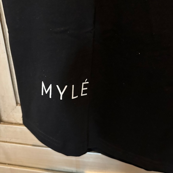 Myle black t-shirt size small - Picture 3 of 4